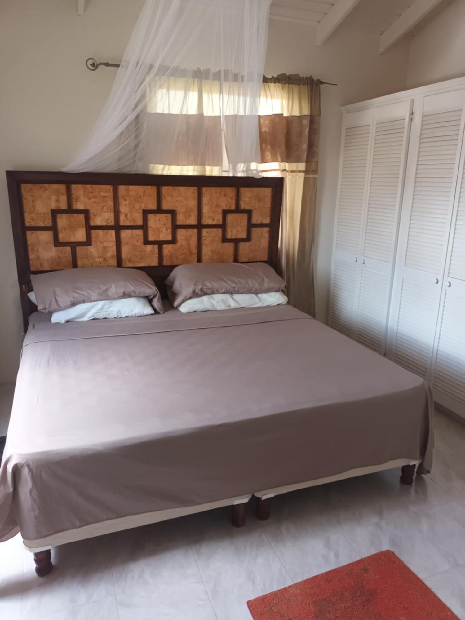 Super Breezy Cozynook ! Guest house *